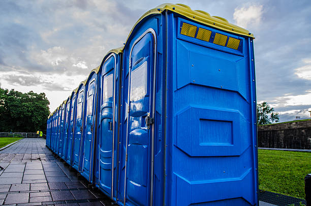 Best Portable restroom trailer rental  in Bella Vista, AR